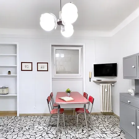 Apartament Urnest Montebello