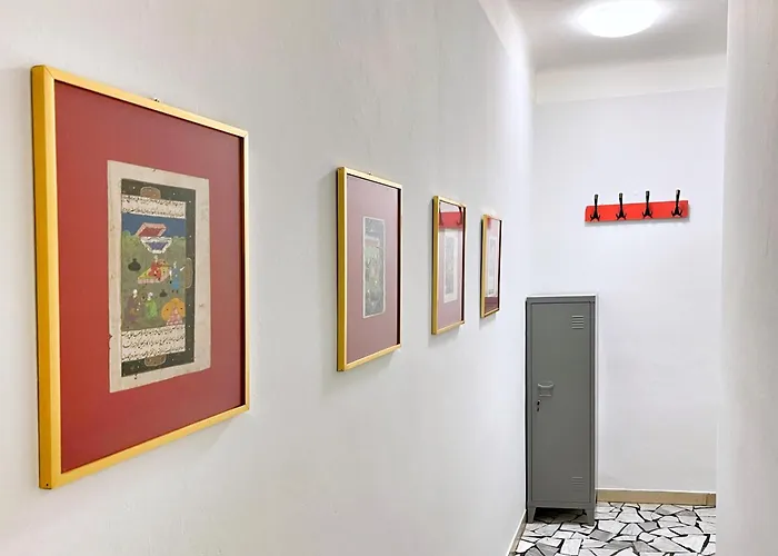 Urnest Montebello Apartament Bolonia