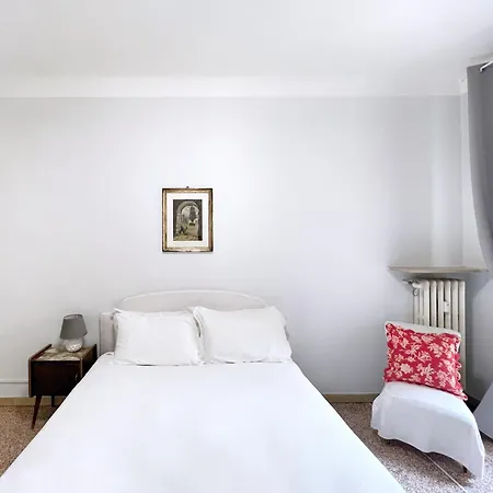 아파트 Urnest Montebello