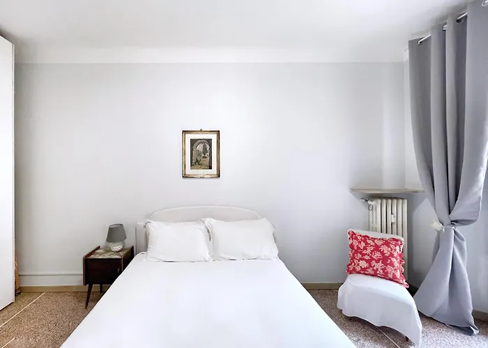 公寓 Urnest Montebello