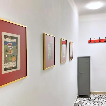 Urnest Montebello Apartment Bologna